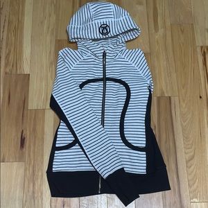 Lululemon sweater
